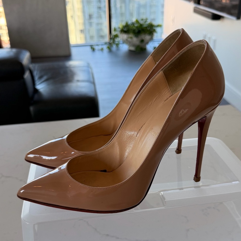 Authentic Christian Louboutin Pigalle Follie Blush heels size 41